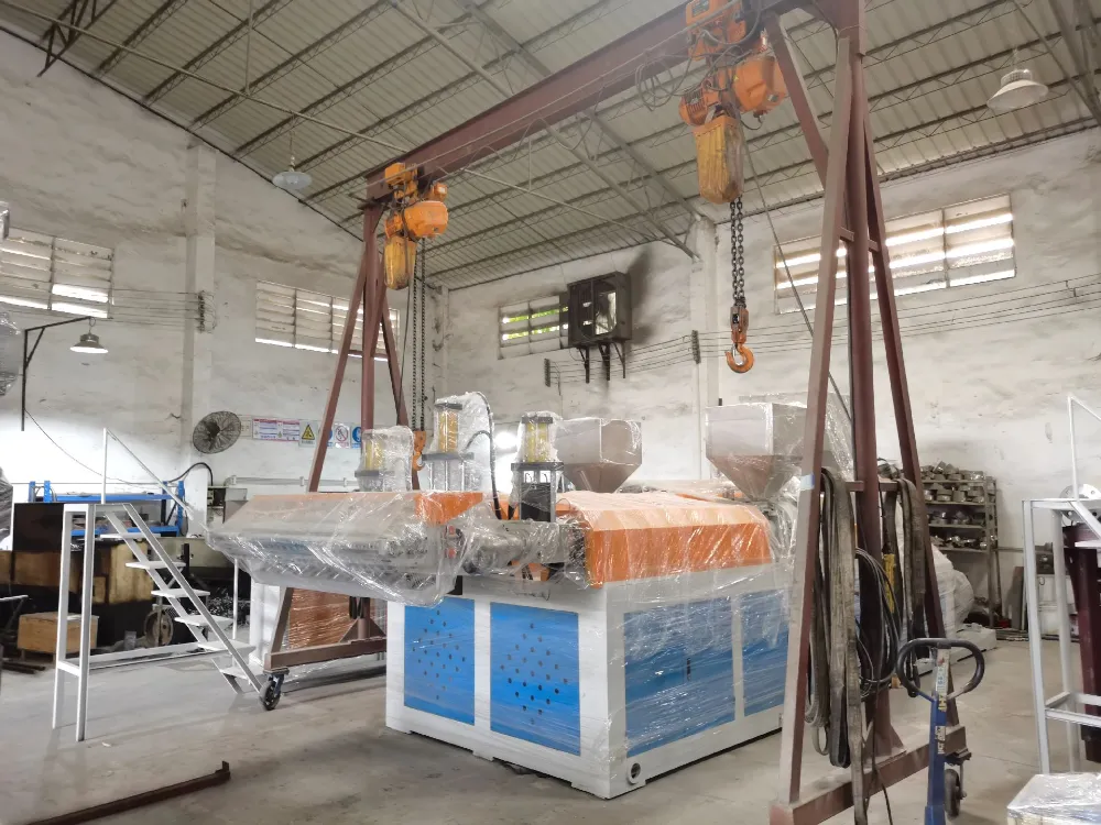 UET Machine Twin Screw Extruder Factory