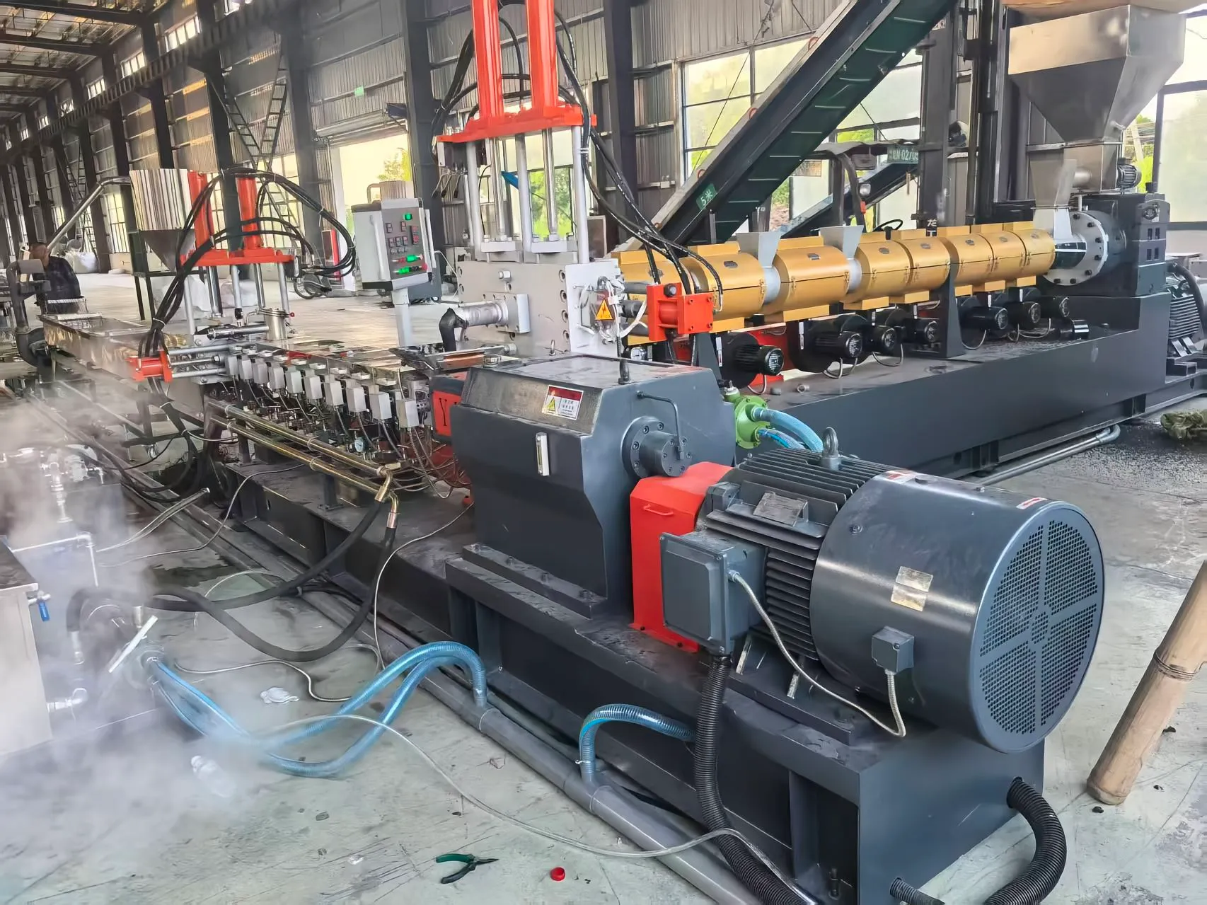 UET Machine Twin Screw Extruder Factory