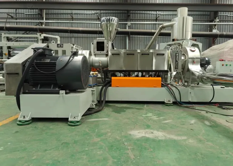 UET Machine Twin Screw Extruder Factory