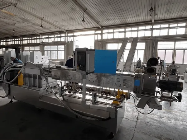 UET Machine Twin Screw Extruder Factory