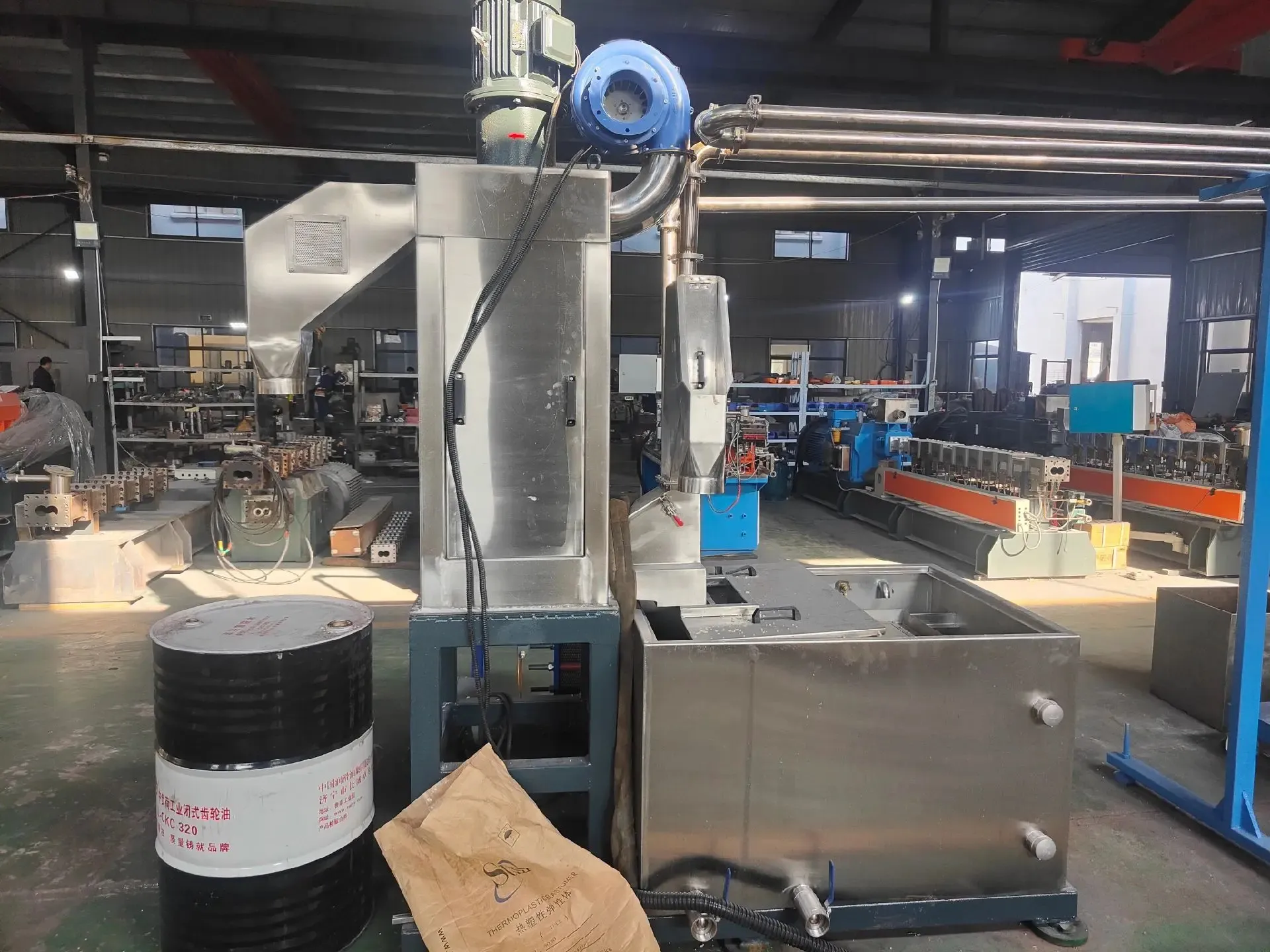 UET Machine Twin Screw Extruder Factory