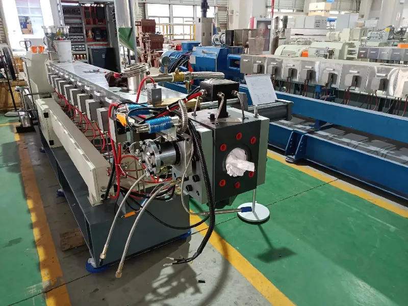 UET Machine Twin Screw Extruder Factory