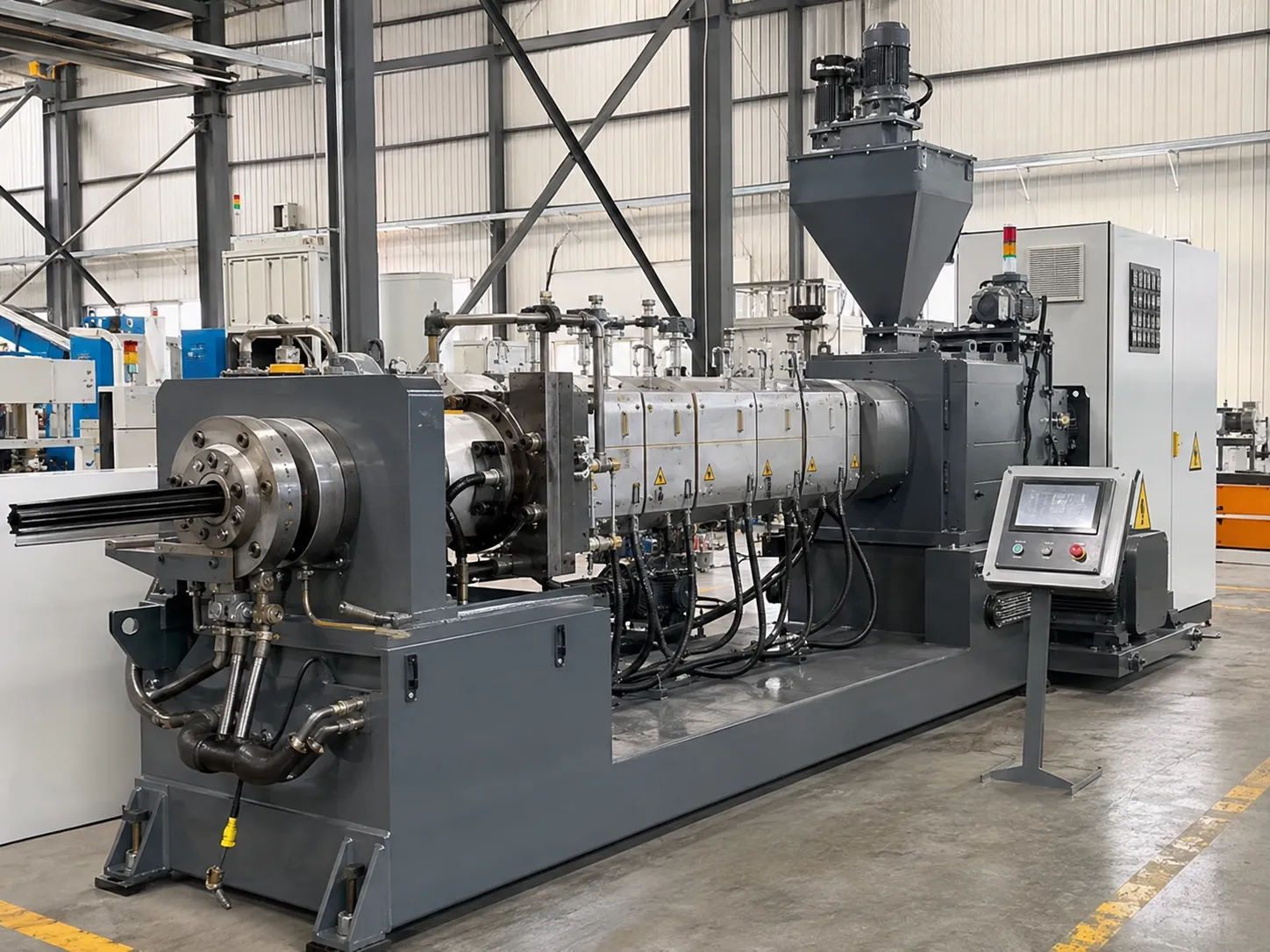 Cold-feed rubber extruder with twin-screw design and multi-zone heating for continuous rubber profile at UET Machine China