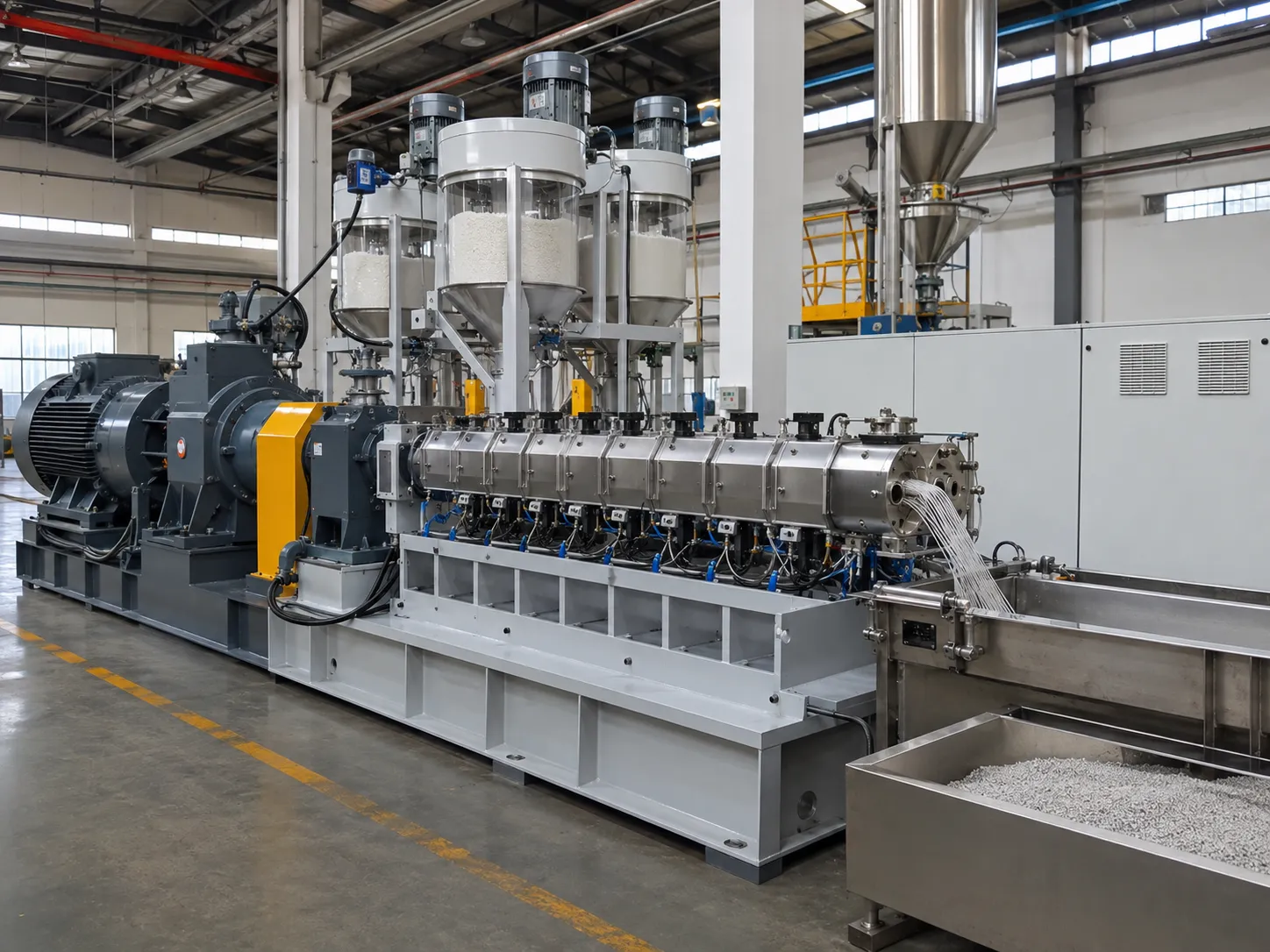 co-rotating twin screw filler masterbatch extruder for high-fill CaCO3 talc compounding with modular barrel at UET Machine China